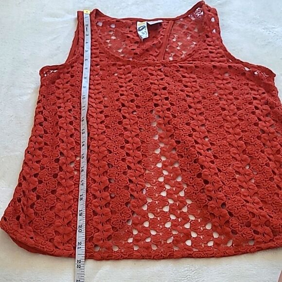 Mimi Chica Women's XS Crochet Rusty Red Overlay Tank Top Criss Cross Back Boho - Picture 9 of 15
